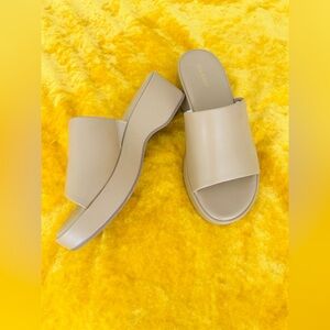 Old Navy Platform Sandals